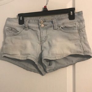 Light wash booty shorts